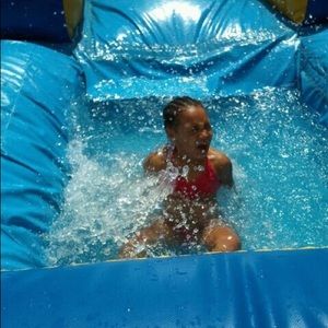 Meet your Posher, Ariana